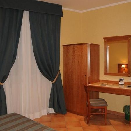 Colonna Room Rental Frascati Luaran gambar