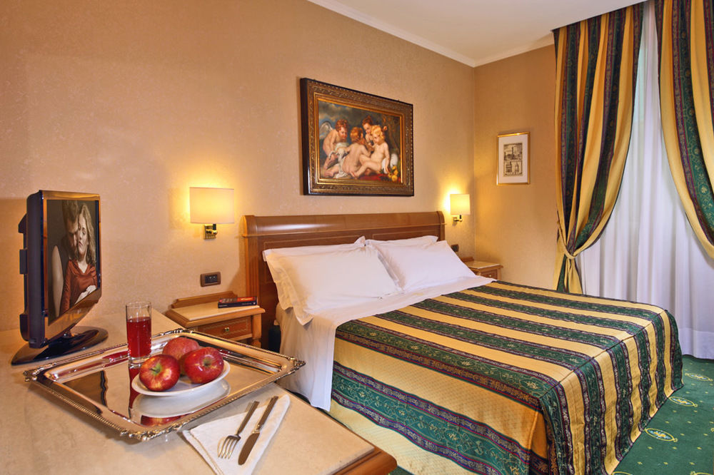 Colonna Room Rental Frascati Luaran gambar